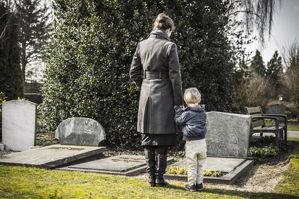 The loss of a loved one is among the hardest losses we will face in our lifetimes. (Twin Design/Shutterstock)