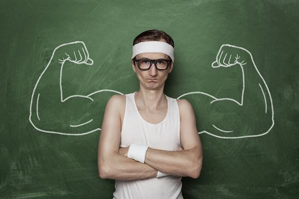 Some do not truly possess vanity, but may fake it because they are self-conscious about what they perceive themselves to lack. (rangizzz/Shutterstock)