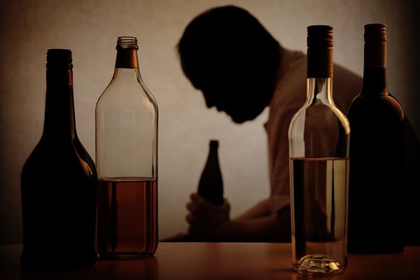 AA should be open to anyone who has grown weary of the alcoholic lifestyle. (Axel Bueckert/Shutterstock)