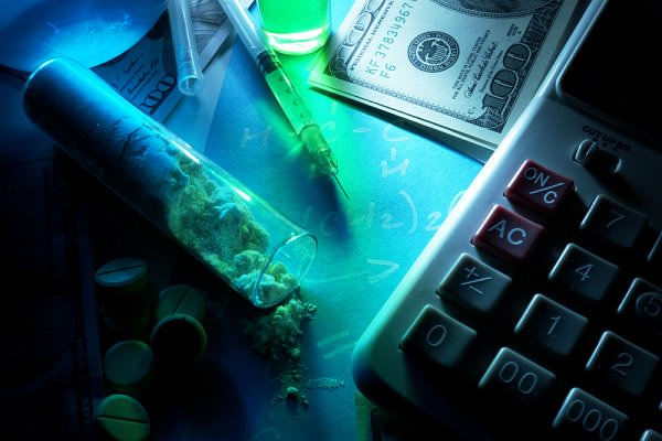 Fentanyl creates generous profits for black market dealers, but it leaves danger in its wake. (designer491/Shutterstock)