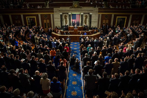 An overwhelming percentage of Congress gather together this month to pass a wonderful anti-addiction bill. (Drop of Light/Shutterstock)