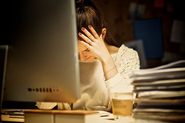 Even when stress piles up, some will choose to keep working when they have the option of going home. (sheff/Shutterstock)