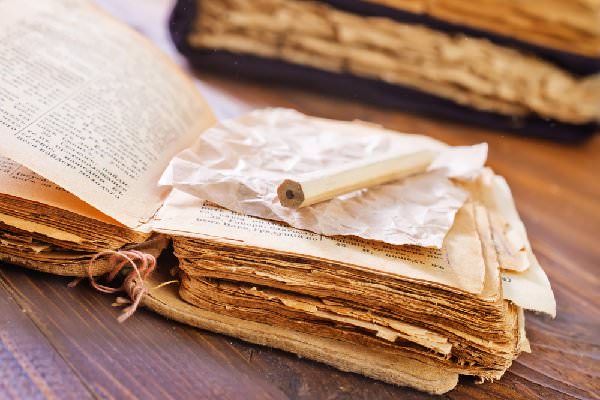 Many in AA treat Bill’s writing on the Twelve Concepts with the same reverence they’d treat any historical document. (Gayvoronskaya_Yana/Shutterstock)