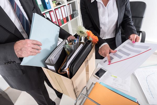 If you can’t work things out, you might need to ask your employee to clean out their desk. (thodonal88/Shutterstock)